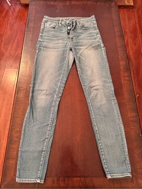 American Eagle Outfitters Light Blue Skinny Jeans - High Rise